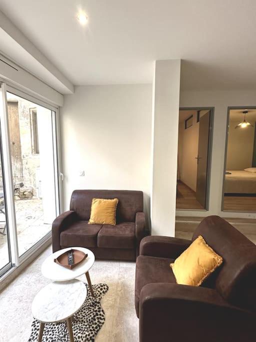 Appartement Centre Ville - Parking Prive - Wifi Nimes Luaran gambar